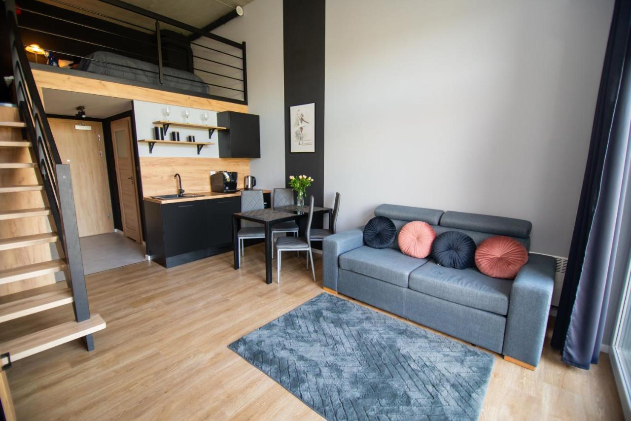 Studia Przy Lotnisku Od Wroclawapartament-Pl 외부 사진