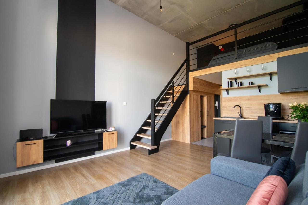 Studia Przy Lotnisku Od Wroclawapartament-Pl 외부 사진